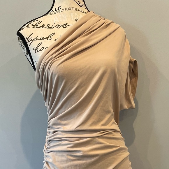 Vacation, beige, one shoulder goddess dress Large - Picture 4 of 6